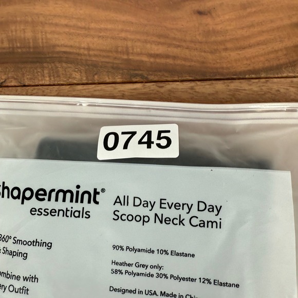 Shapermint Essentials All Day Every Day Scoop Neck Cami XXL Black Smoothing‎ - Picture 5 of 5